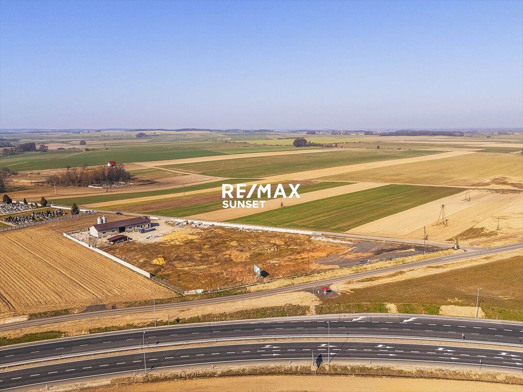Działka inwestycyjna 10 883 m² przy rondzie w Pakosławicach Pakosławice  10 883m2 Foto 1
