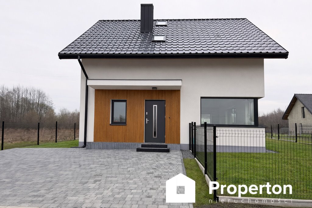 Nowoczesny dom 5 pokoi z dużymi oknami i 3 miejscami parkingowymi Zagacie, Nad Strachą  102m2 Foto 1