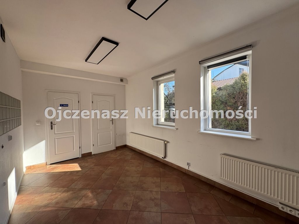 Klimatyzowany lokal 60 m2 z parkingiem, idealny na biuro lub sklep Toruń, Wrzosy  60m2 Foto 1