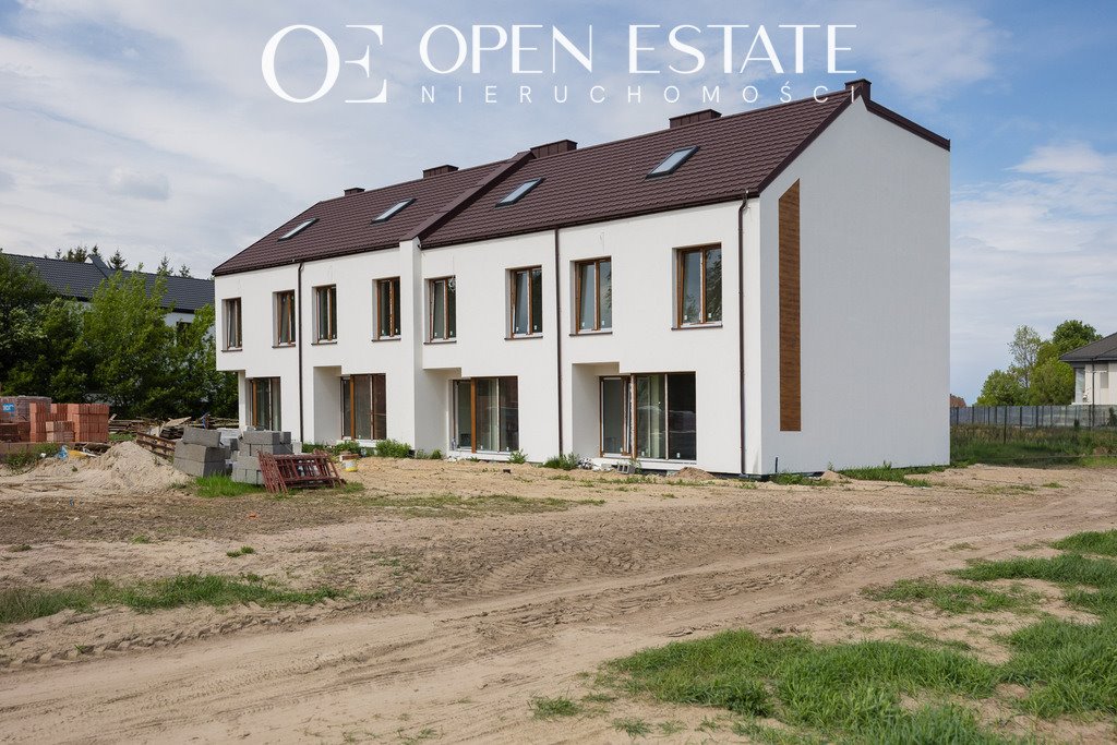 Nowoczesny dom 127 m² w Józefowie (blisko lasu) z ogródkiem Józefów, Szkolna  127m2 Foto 1