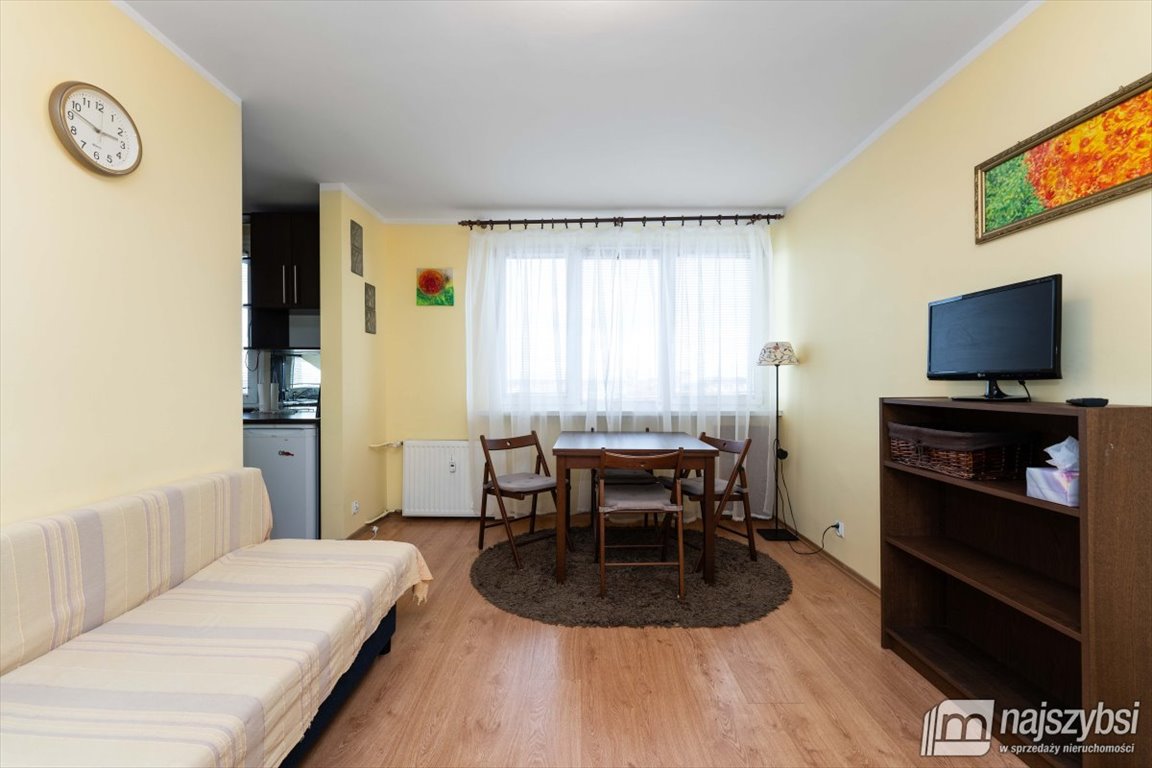 Kawalerka na sprzedaż Kołobrzeg, Waryńskiego  24m2 Foto 1