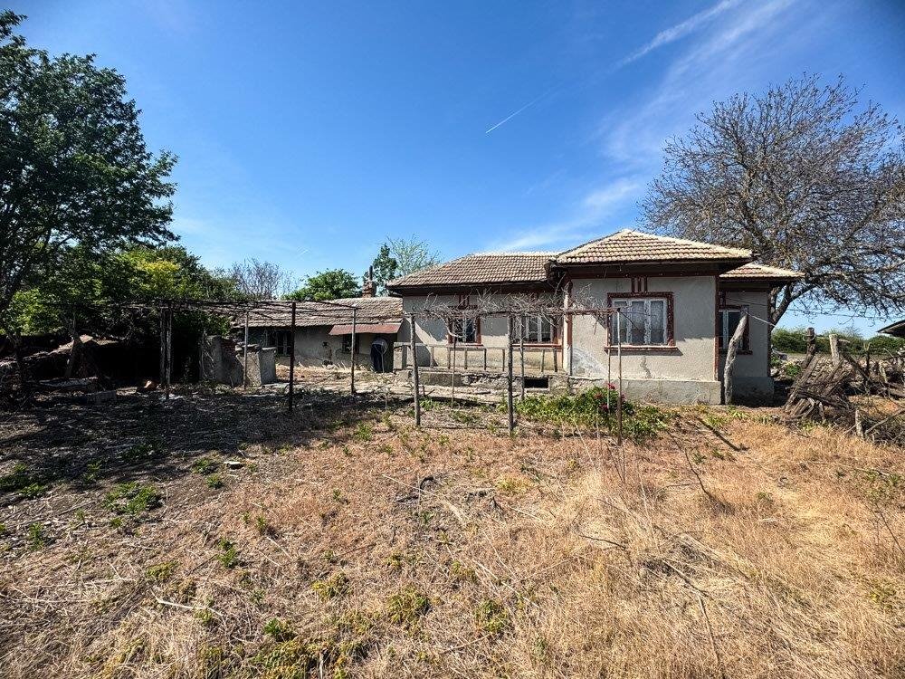 Urokliwy dom do remontu w spokojnej okolicy, 100 m2 Bułgaria, Durankulak, Durankulak  100m2 Foto 1