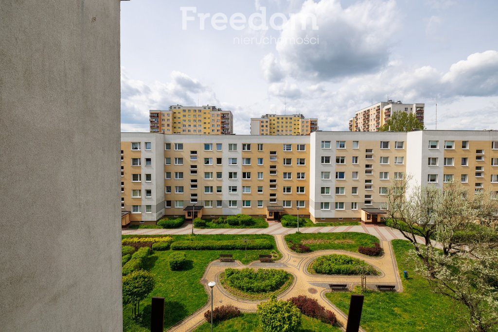 Mieszkanie trzypokojowe na sprzedaż Częstochowa, Północ  59m2 Foto 2