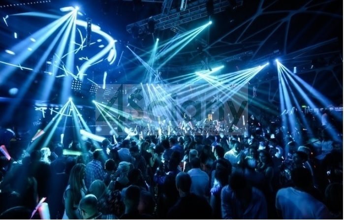 Lokal użytkowy na wynajem Warszawa, Śródmieście  220m2 Foto 1