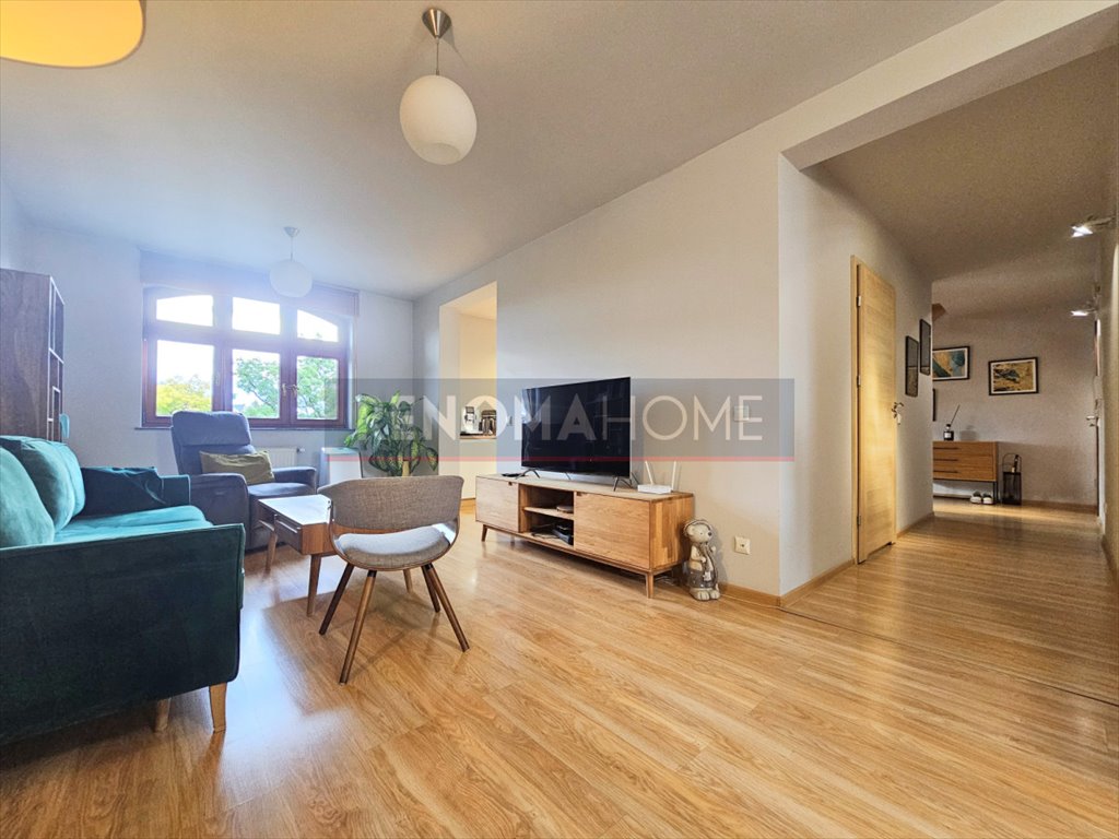 Mieszkanie czteropokojowe  na sprzedaż Świdnica  115m2 Foto 1