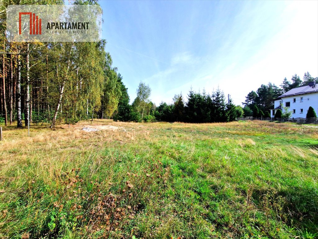 Działka budowlana z lasem, media, 2 km od centrum Czerska Czersk  1 180m2 Foto 1