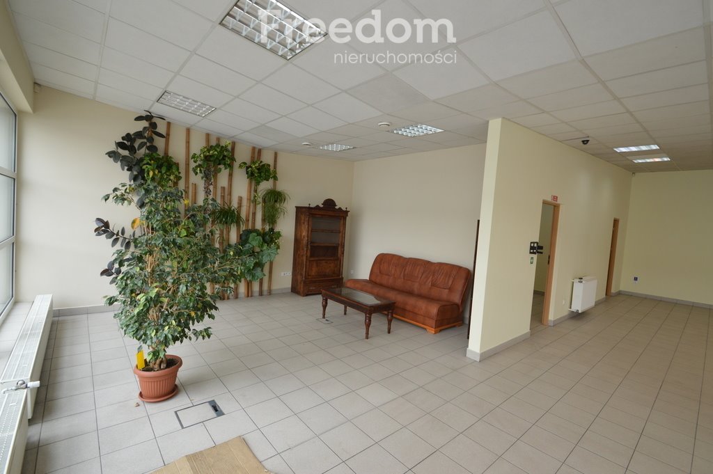 Lokal użytkowy na wynajem Opole, Zakrzów  226m2 Foto 4