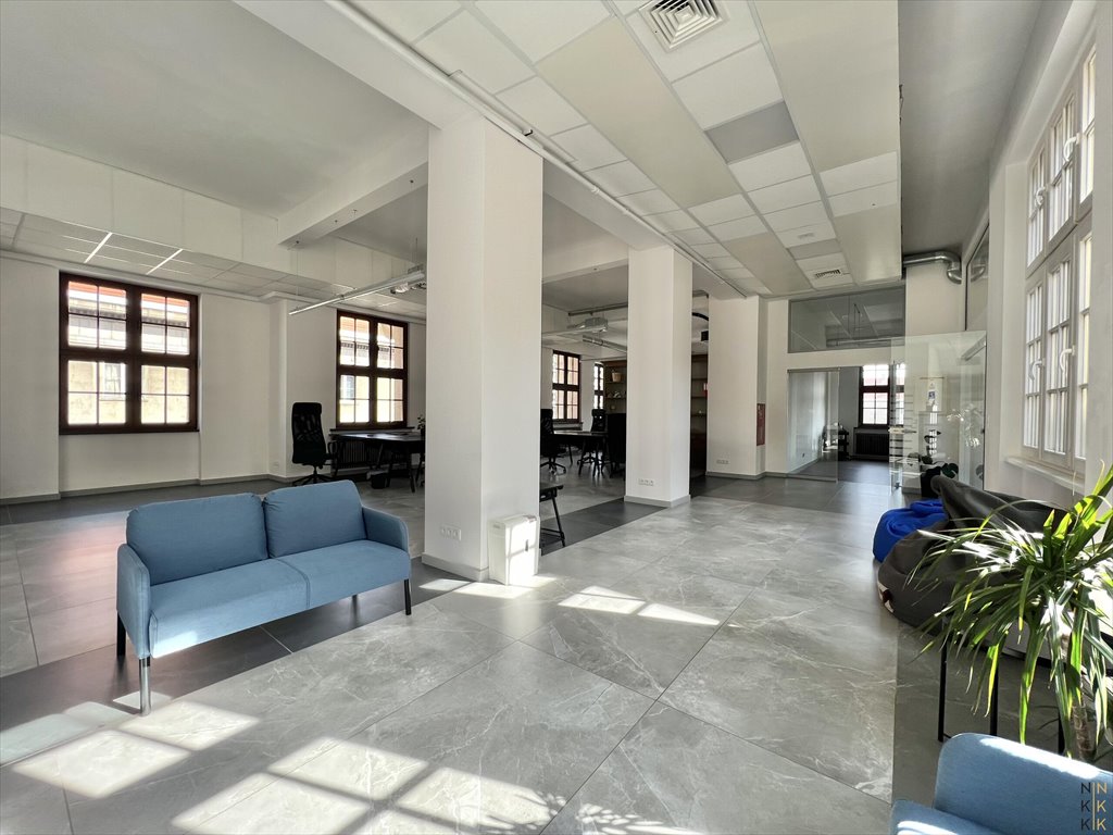 Polecam przestronny lokal biurowy 254 m² w zabytkowej kamienicy Wrocław, Wrocław-Stare Miasto, Wrocław-Stare Miasto, pl. Tadeusza Kościuszki  254m2 Foto 1