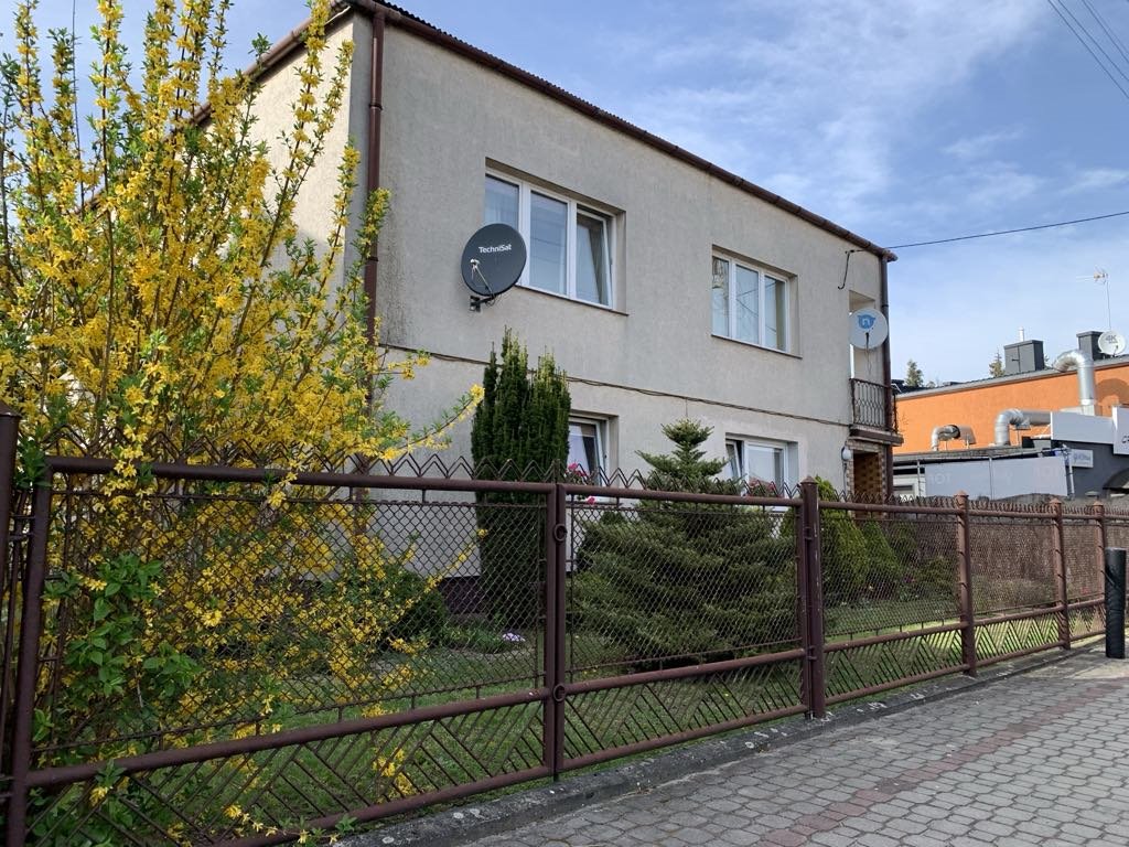 Przestronny dom 220 m2 z tarasami, kominkiem i pompą ciepła Koło, Koło, Norwida  220m2 Foto 1