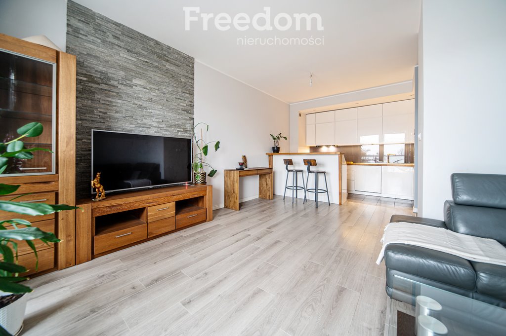 Mieszkanie dwupokojowe na sprzedaż Piaseczno  52m2 Foto 1