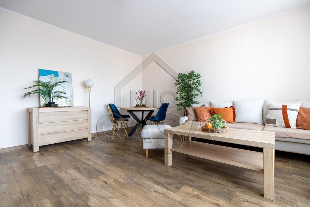 Na sprzedaż jasne 49 m² mieszkanie z balkonem w Gdańsku Gdańsk, Orańska  49m2 Foto 1