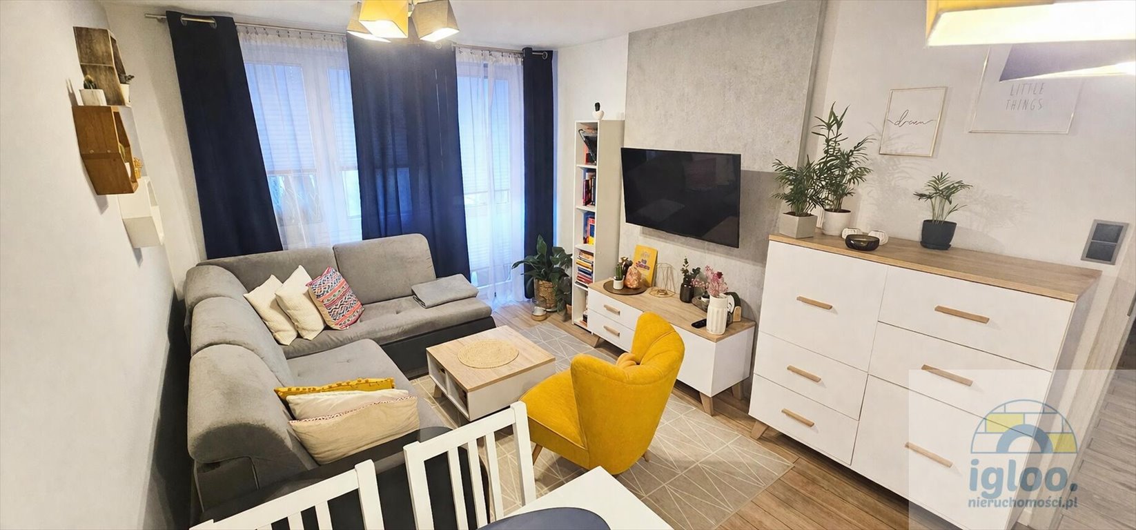 Gotowe do wprowadzenia 2-pokojowe mieszkanie z balkonem i komórką Kielce  41m2 Foto 1