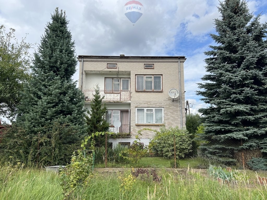 Dom na sprzedaż Ćmielów, Tęczowa  140m2 Foto 1