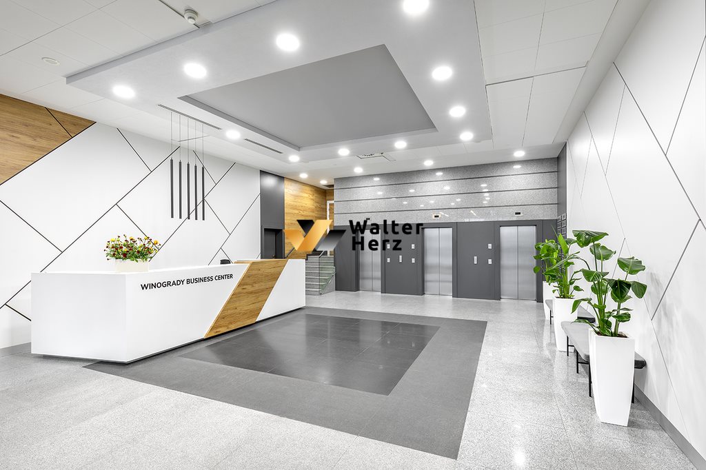 Na wynajem nowoczesny lokal biurowo-usługowy 572 m² w Winogradach Poznań, Aleje Solidarności  572m2 Foto 1