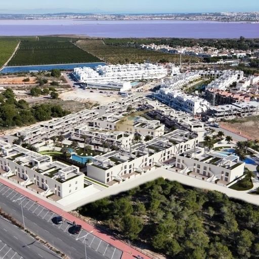 Mieszkanie trzypokojowe na sprzedaż Hiszpania, Torrevieja, Torrevieja  131m2 Foto 3