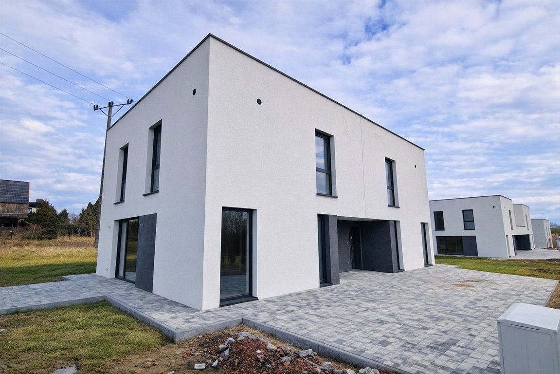 Nowoczesny dom 99,25 m2 z ogródkiem, bez garażu Czyżowice  99m2 Foto 1