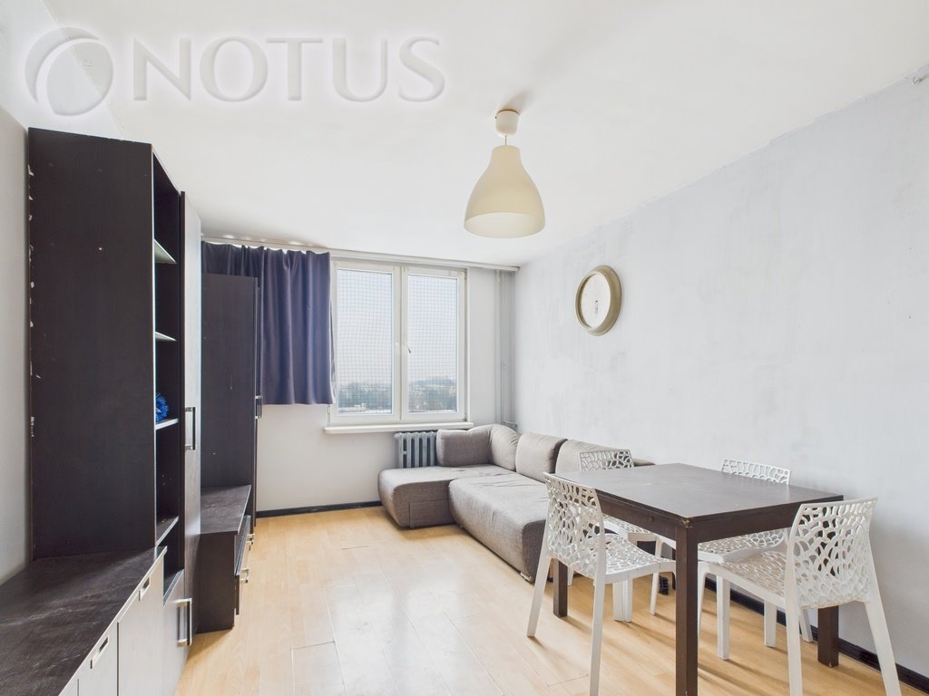 Przestronne 37 m² z pięknym widokiem, blisko centrum Kraków, Nowa Huta, os. Kalinowe  37m2 Foto 1