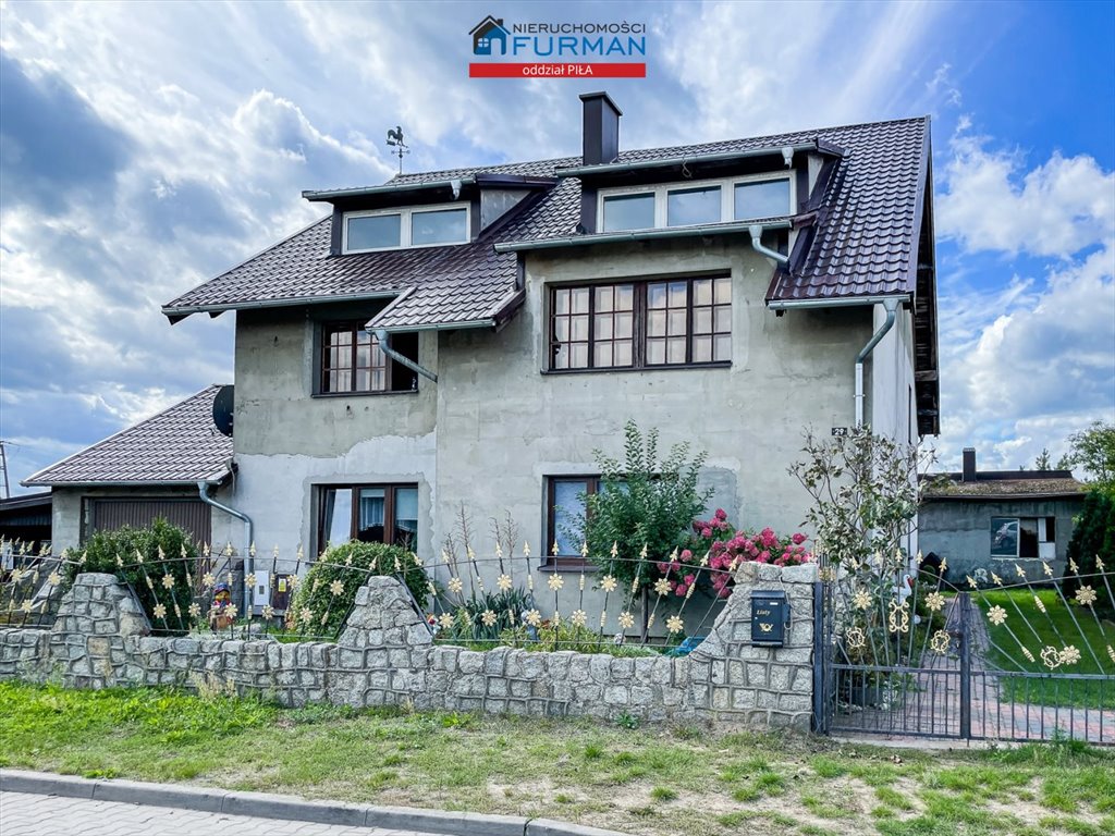 Polecam przestronny dom 220 m² z możliwością podziału w Trzciance Trzcianka  320m2 Foto 1