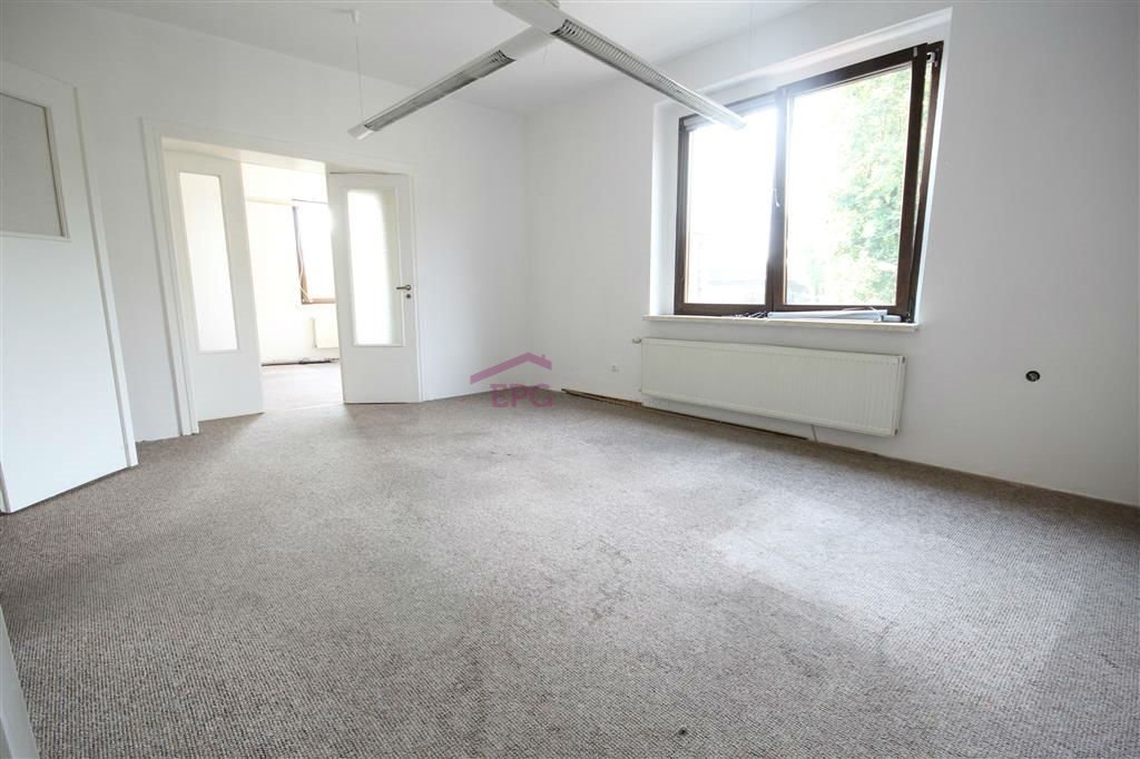 Atrakcyjny lokal 108 m2 pod biuro lub usługi w Katowicach Katowice, Koszutka, Korfantego  108m2 Foto 1