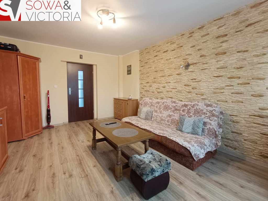 Kawalerka na sprzedaż Świebodzice  43m2 Foto 4