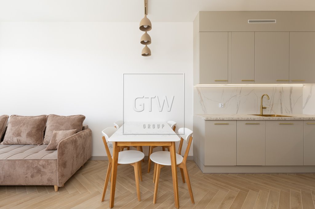 Nowoczesne 2 pok. z balkonem, komórką i parkingiem Grójec, Słowackiego  41m2 Foto 1