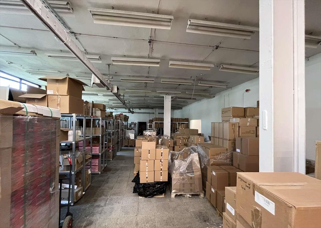 Na wynajem magazyn 307 m² z biurem w Warszawie Warszawa, Bielany, Wólczyńska 133  307m2 Foto 1