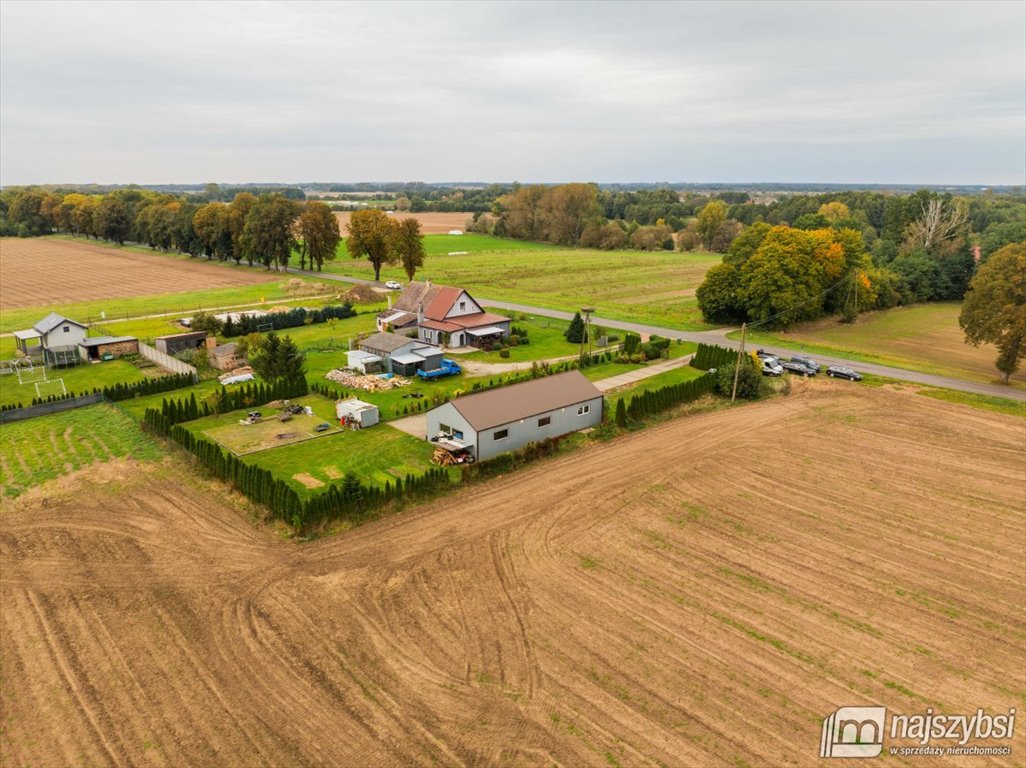 Lokal użytkowy na sprzedaż Mokrawica, obrzeża  153m2 Foto 2