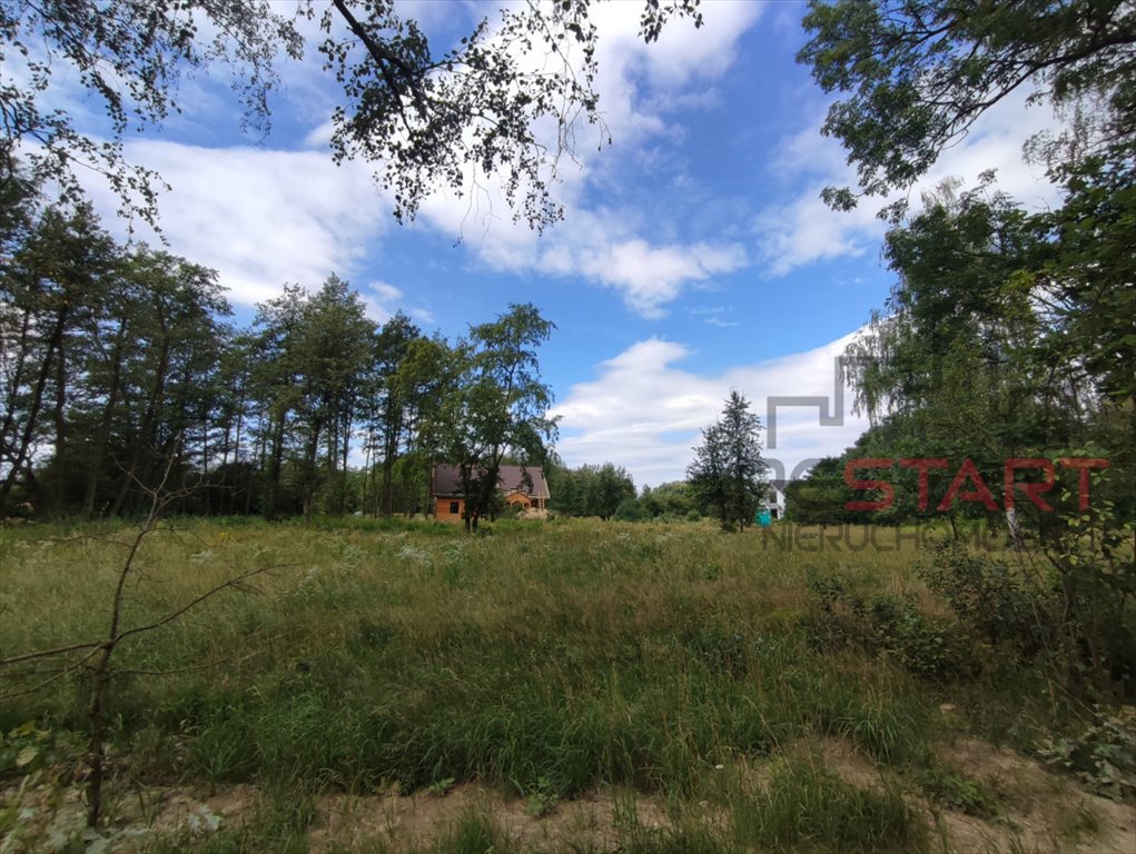 Polecam działkę 1602 m² w Grabniku z mediami i warunkami zabudowy Grabnik  1 602m2 Foto 1