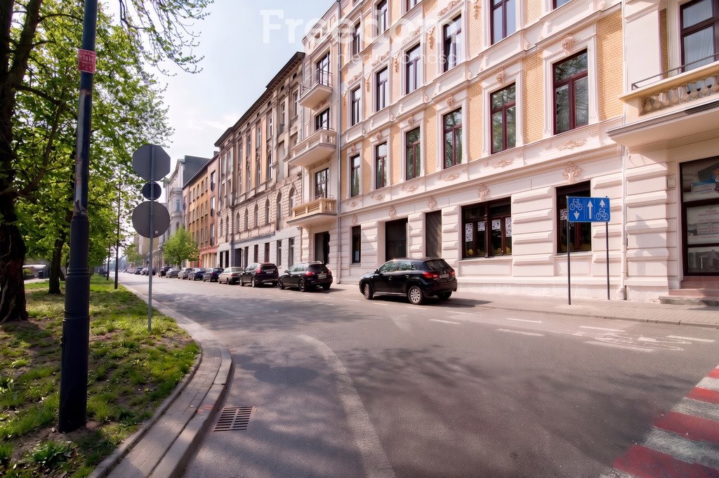 Polecam przestronne 4-pokojowe mieszkanie 102 m² w centrum Łodzi Łódź, Śródmieście, Polskiej Organizacji Wojskowej  102m2 Foto 1