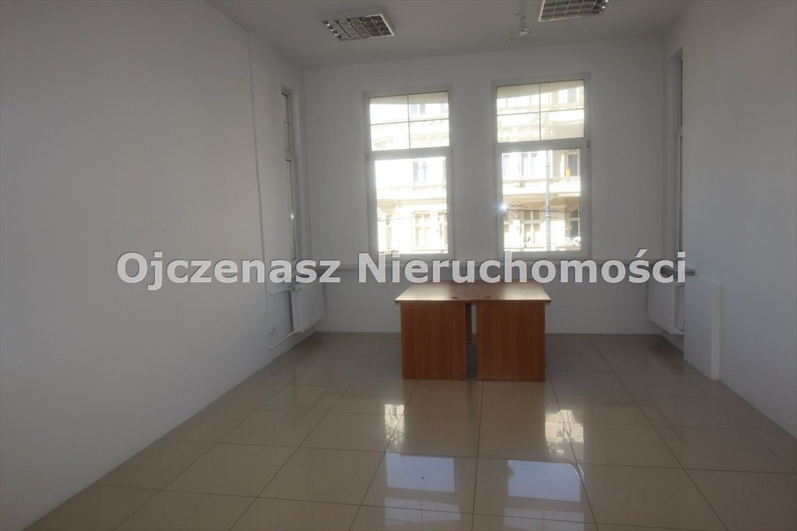 Lokal usługowy 60 m2 w centrum Bydgoszczy z windą Bydgoszcz, Centrum  60m2 Foto 1