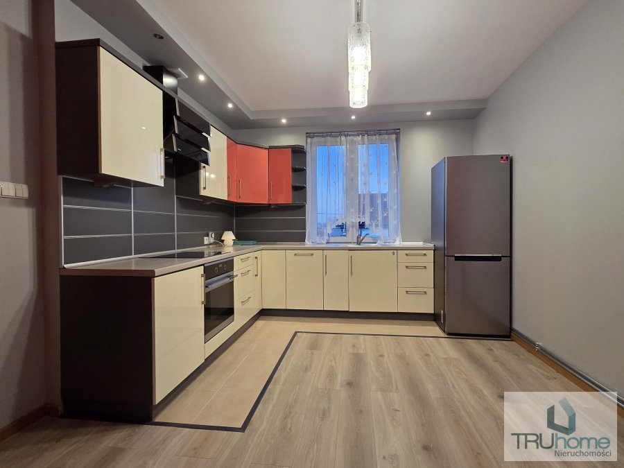 Przestronne 2-pokojowe mieszkanie z ogrodem w Piotrowicach: Katowice Piotrowice