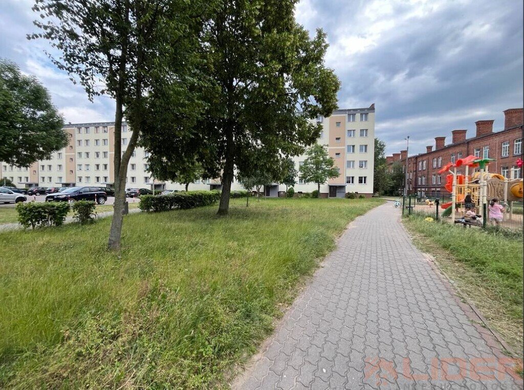 Do sprzedania 3-pokojowe mieszkanie z balkonem i możliwością aranżacji Zambrów  46m2 Foto 1