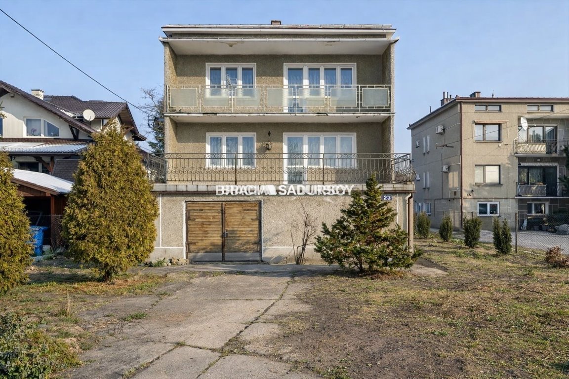 Atrakcyjny dom 200 m² z garażem i tarasem w centrum Niepołomic Niepołomice, Droga Królewska  200m2 Foto 1