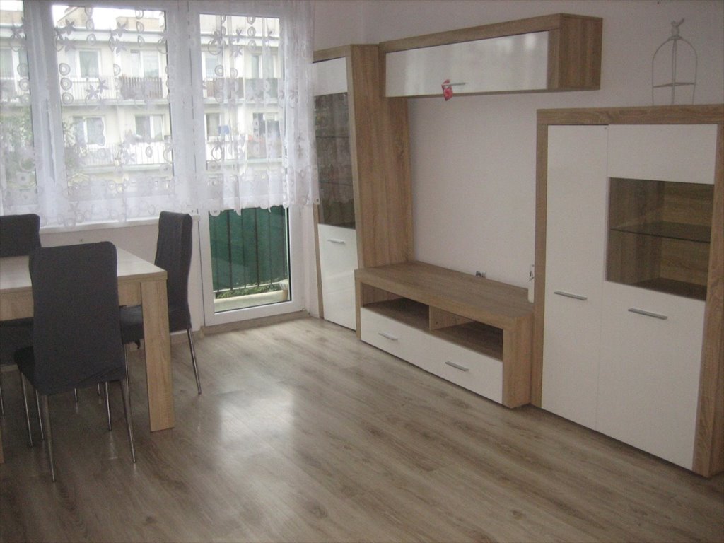 Mieszkanie dwupokojowe na wynajem Aleksandrów Łódzki, Aleja Wyzwolenia  36m2 Foto 1