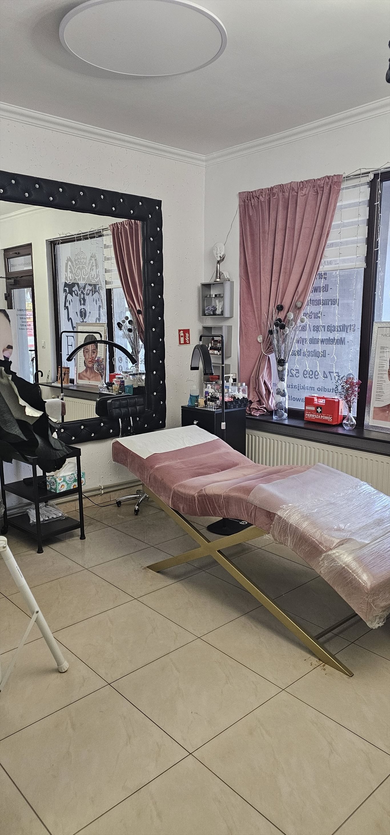Lokal użytkowy 29,8 m² w centrum Mysłowic - polecam! Mysłowice, Centrum, Starokościelna  30m2 Foto 1