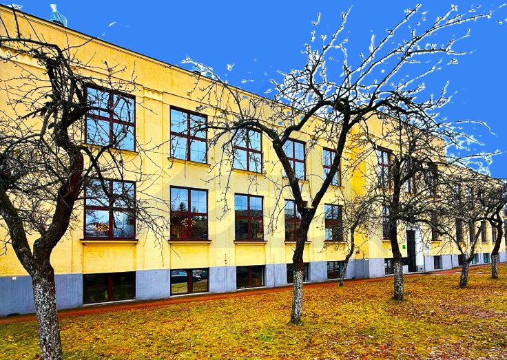 Nowoczesny biurowiec 1544 m² w Żoliborzu z parkingiem Warszawa, Żoliborz  1 544m2 Foto 1