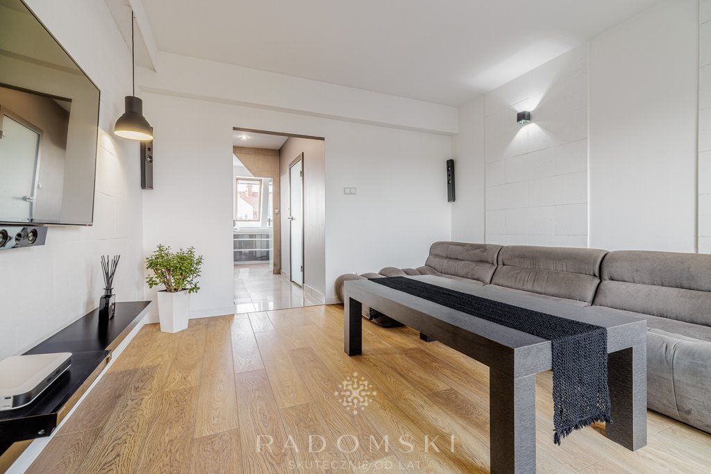 Mieszkanie trzypokojowe na sprzedaż Kalisz, Braci Niemojowskich  99m2 Foto 1