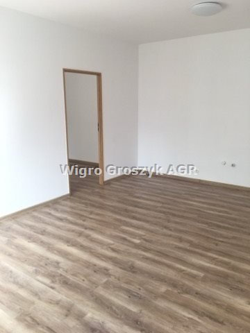 Lokal użytkowy na wynajem Łomianki, Centrum  42m2 Foto 2