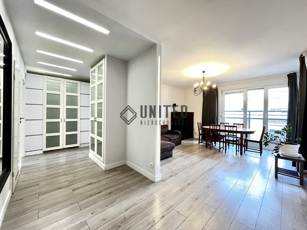 Przestronne 3-pokojowe mieszkanie 74 m² z balkonem i miejscem w garażu zapraszam Wrocław, Popowice, Popowice, Rysia  74m2 Foto 1