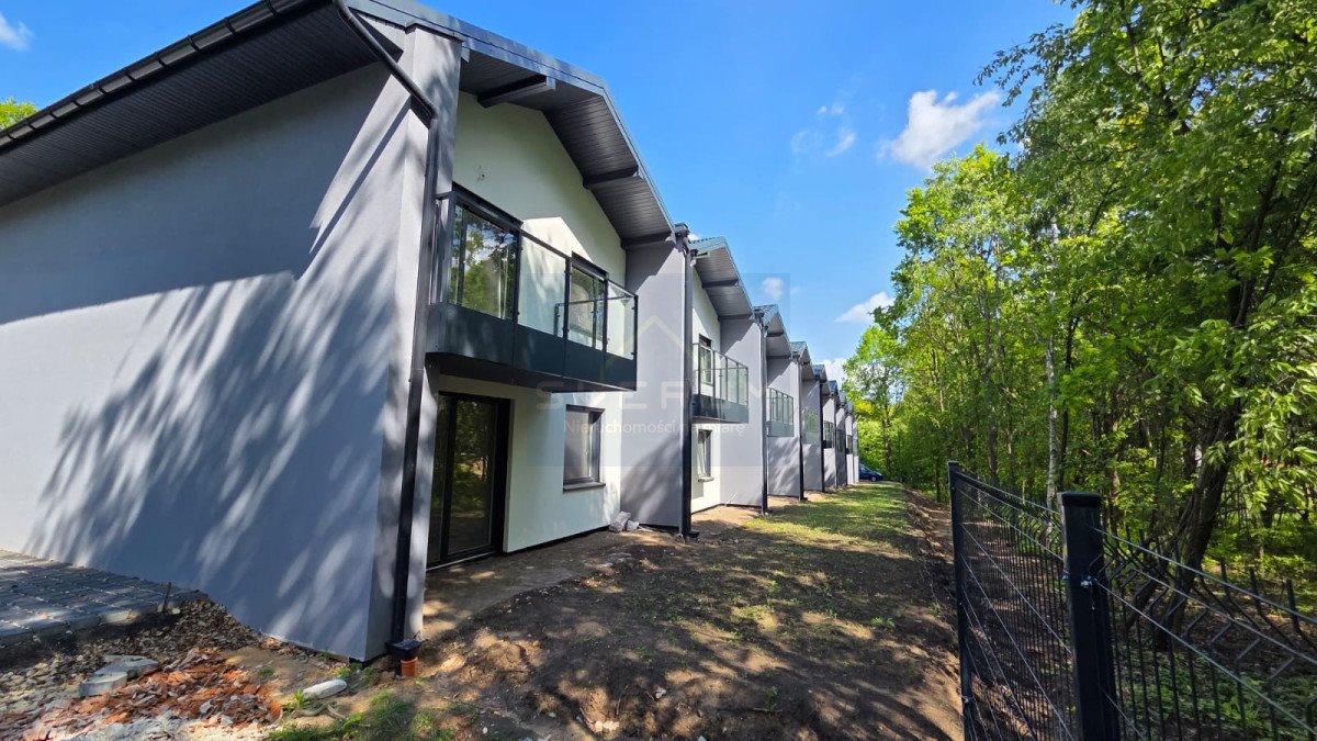 Mieszkanie trzypokojowe na sprzedaż Częstochowa, Parkitka  65m2 Foto 1