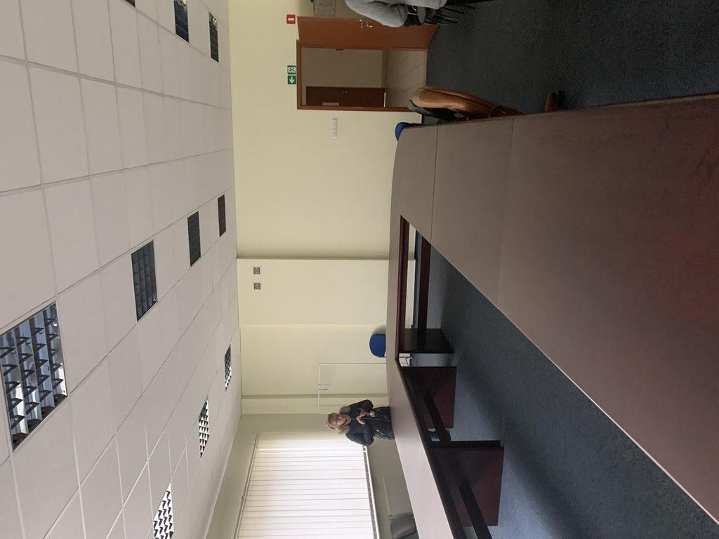 Nowoczesne biuro 250 m² z kominkiem i dużymi oknami Warszawa  250m2 Foto 1