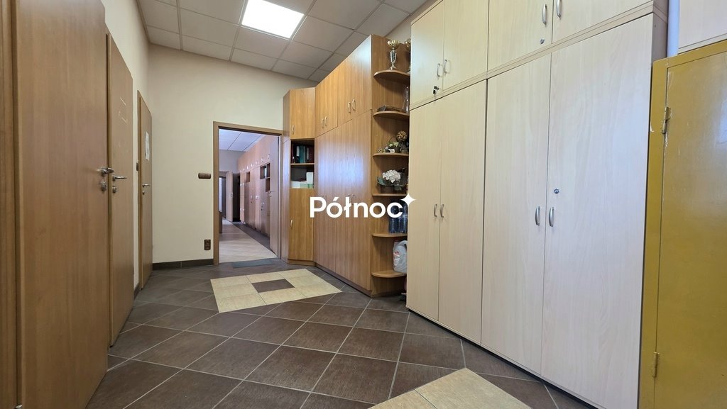 Lokal biurowy 120 m² w Tomaszowie Mazowieckim - polecam!: Tomaszów Mazowiecki: Główna