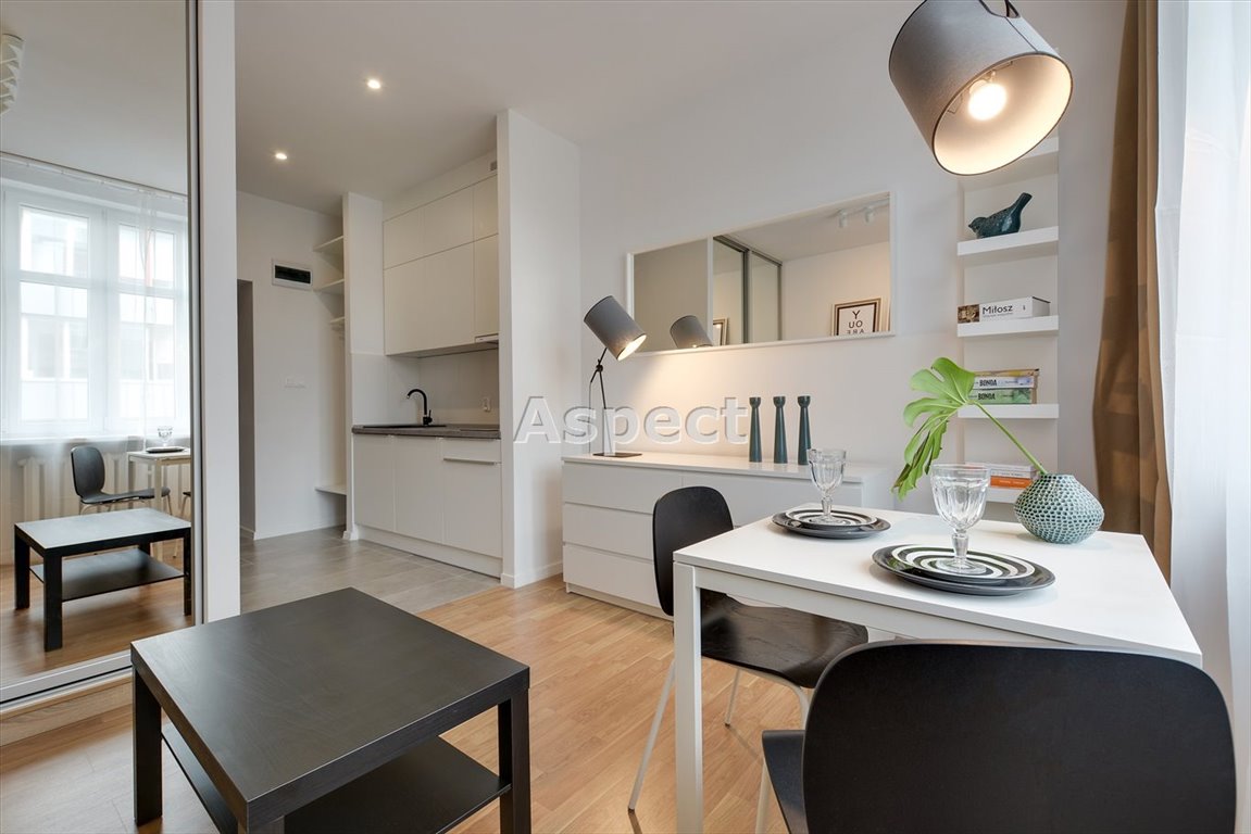 Mieszkanie dwupokojowe na sprzedaż Katowice, Śródmieście  39m2 Foto 1