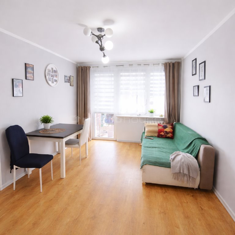 Ustka, 4 pokoje, 58 m², 400 m od plaży. Ustka, Wczasowa  58m2 Foto 1