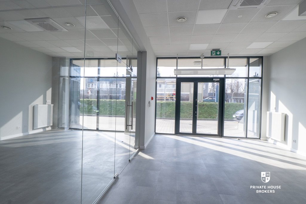 Nowoczesny lokal 96 m2 z dużymi witrynami i świetną ekspozycją Kraków, Bonarka, Bonarka, Walerego Sławka  96m2 Foto 1