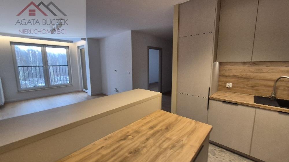 Mieszkanie trzypokojowe na wynajem Wrocław, Fabryczna, Leśnica, Trzmielowicka  70m2 Foto 1