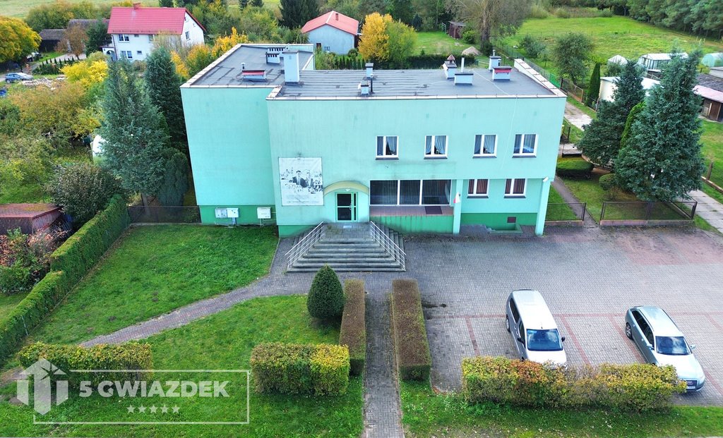 Lokal użytkowy na sprzedaż Barwice, Bankowa  353m2 Foto 1