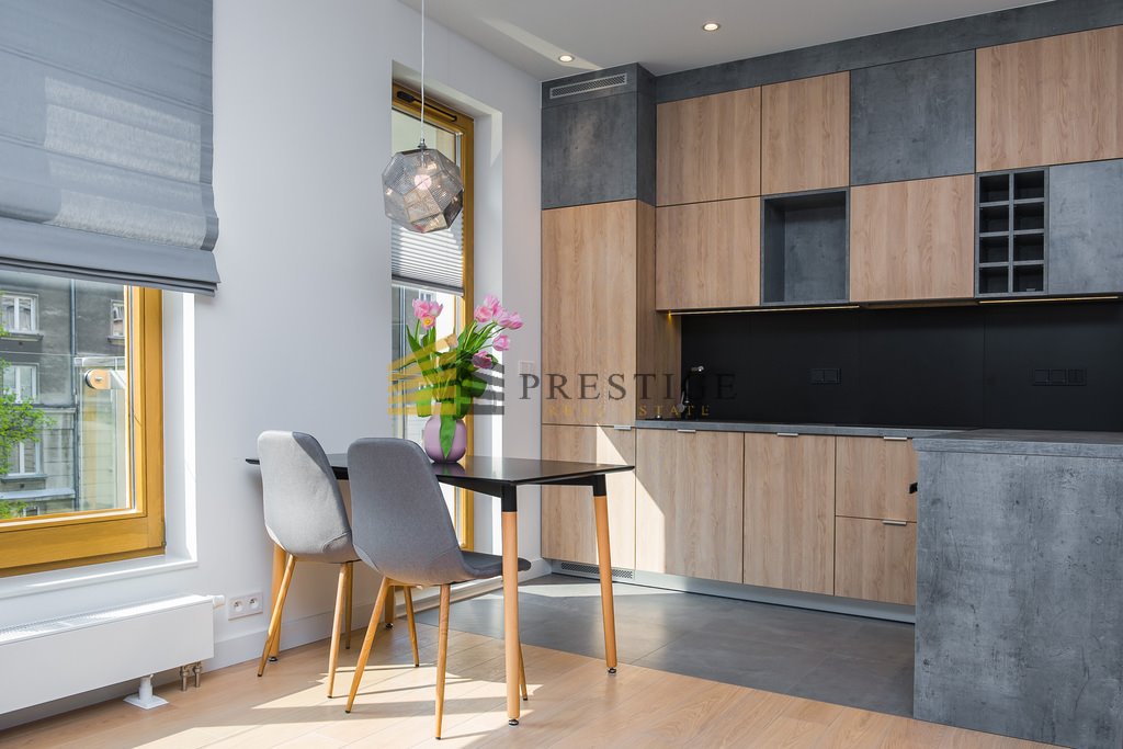 Mieszkanie dwupokojowe na wynajem Warszawa, Śródmieście, Wałowa  49m2 Foto 1