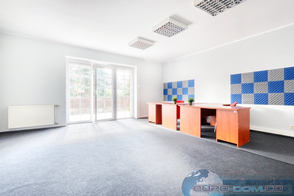 Przestronny dom 240 m² z ogrodem i garażem - idealny na biuro Poznań, Wilczy Młyn  240m2 Foto 1