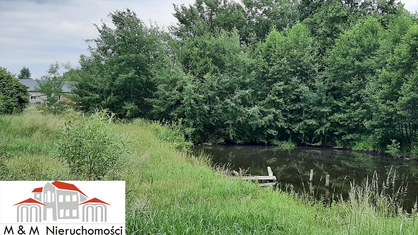 Urokliwa działka z dużym stawem, słoneczna, cicha Biały Bór  3 023m2 Foto 1